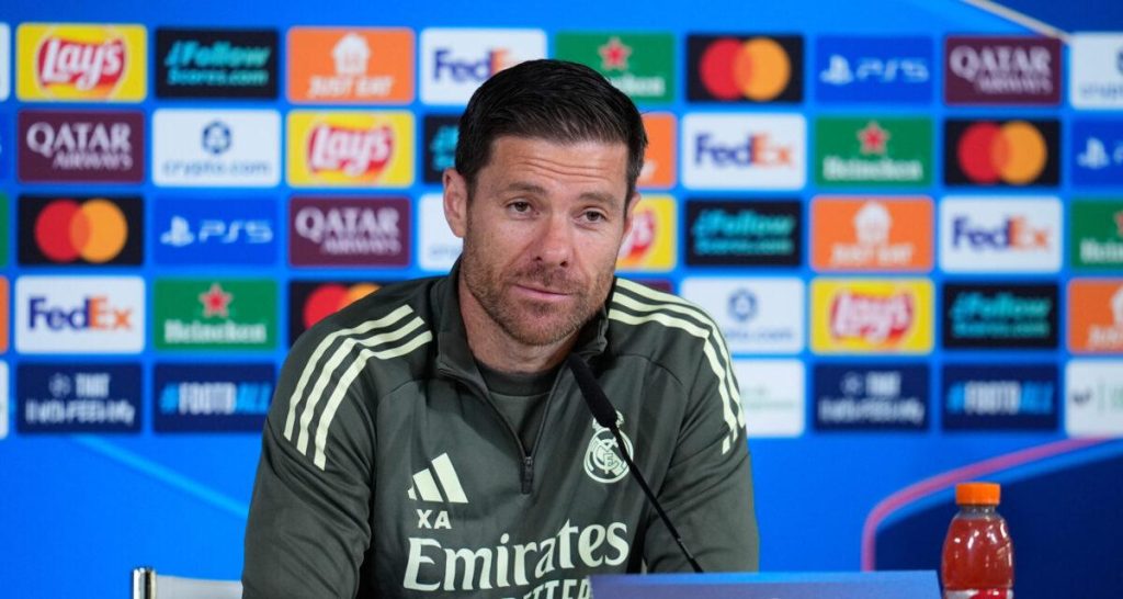 Real Madrid : Xabi Alonso s'est attaqué à l'arbitre Clément Turpin