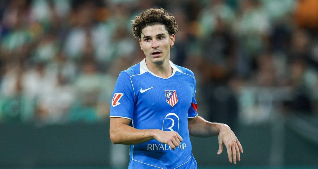 Barça : ce qu'a dit Hansi Flick à Julian Alvarez