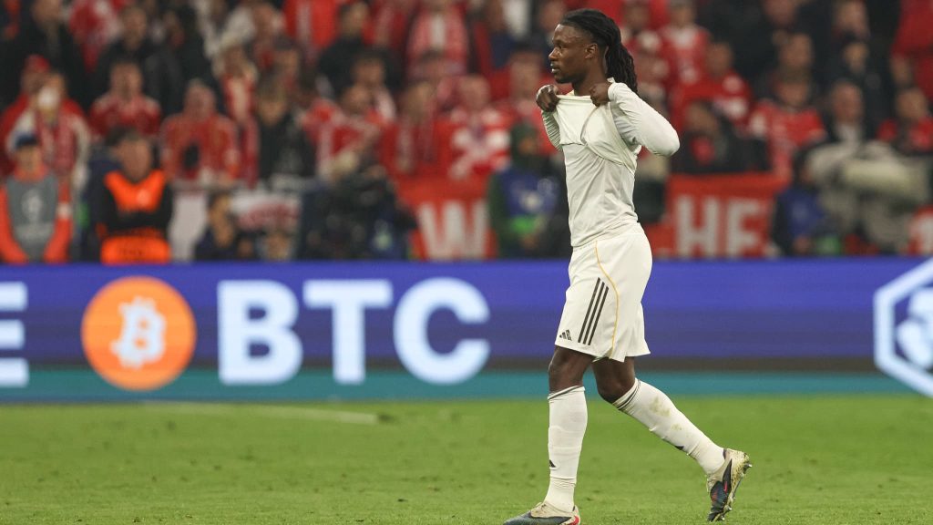 Real Madrid : Eduardo Camavinga prend cher après son rouge