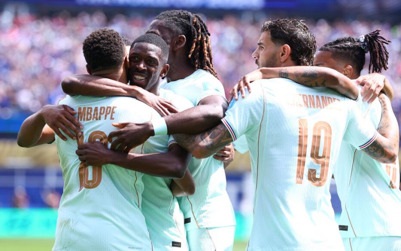 2OGUT3JL6FAMHFQC2KPVKLCJTE-800x500 Mondial 2026 : carton plein pour la France et le Sénégal dans le groupe I