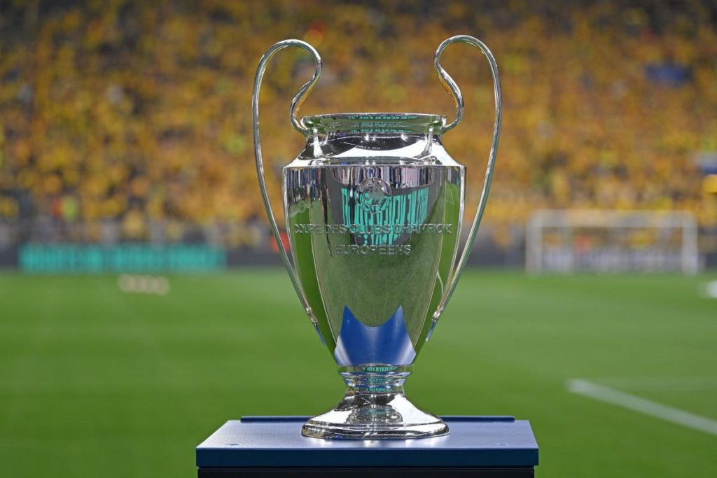 Ligue des champions : l'UEFA annonce une nouvelle règle sur les cartons jaunes