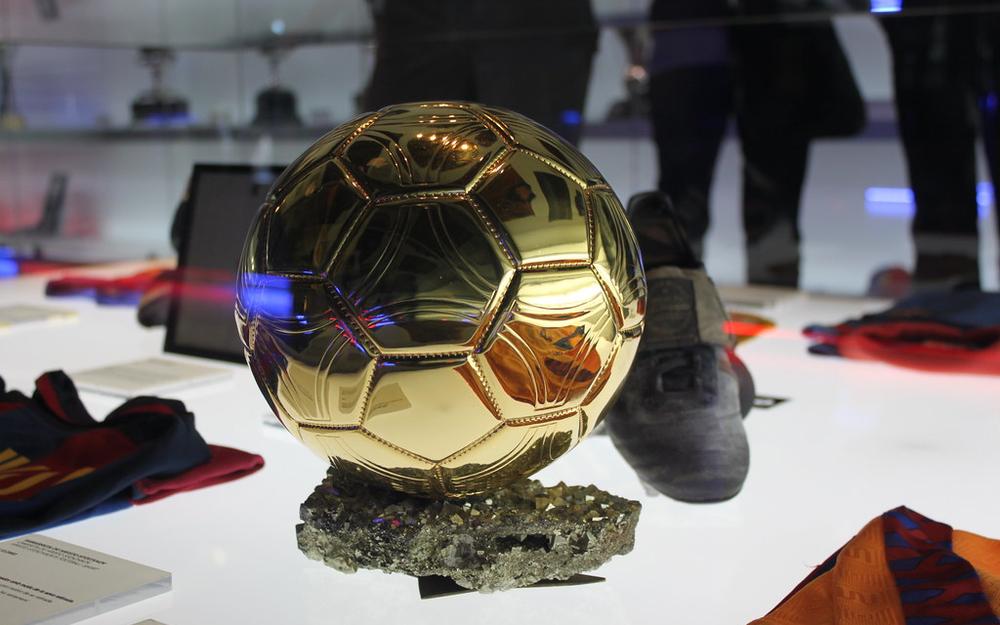 Ballon d 'Or 2026 : les 30 nommés avec une grosse surprise !